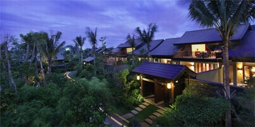 舌尖尖牛肉面加盟费多少