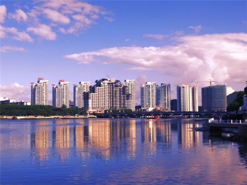 鱼粉店面要多大才够，翠翠姑娘苗家鱼粉公司在哪